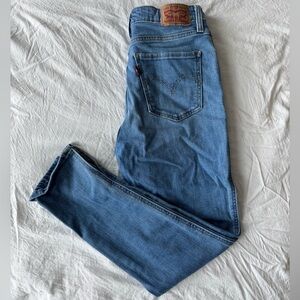 721 Levi's Women's Skinny Jeans in Blue